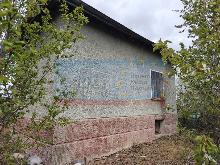 Къща в село Гърло