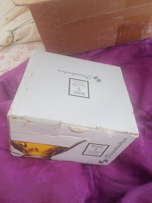 Продам 2 шт соусницы в коробке