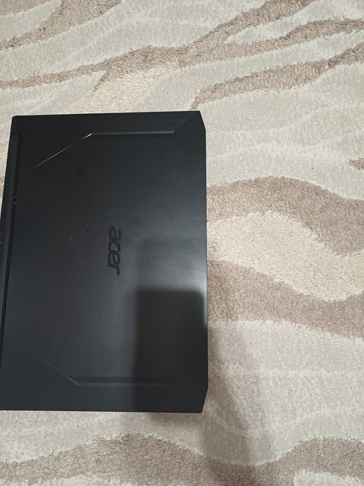 Acer nitro 5 + keyboard leaven k680