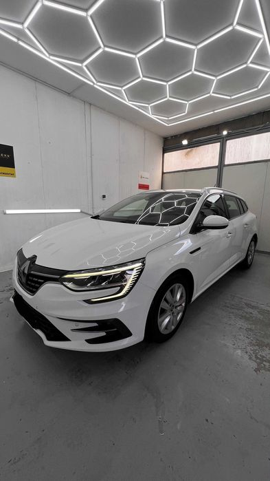 Renault Megane E-tech HYBRID Full Led Adaptiv