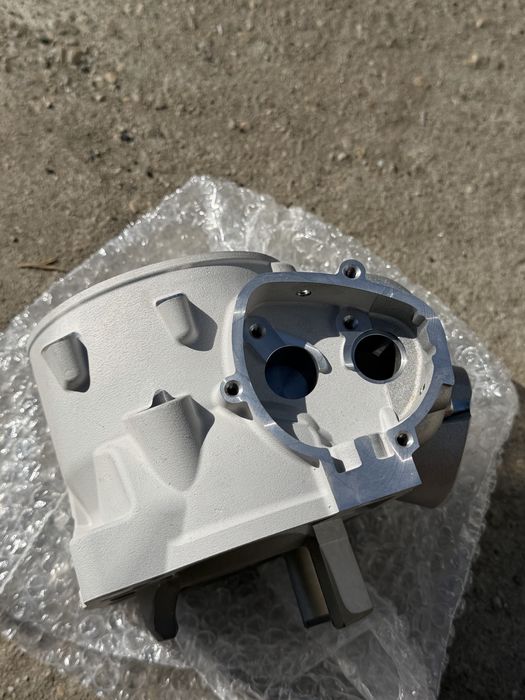 Cilindru  Wossner nou pentru KTM Husqvarna GasGas 300 TPI  18-23