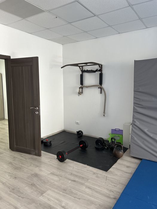 Сдам зал БЦ Фаворит