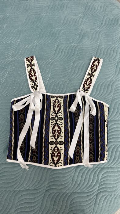 Продам вещи по 2000