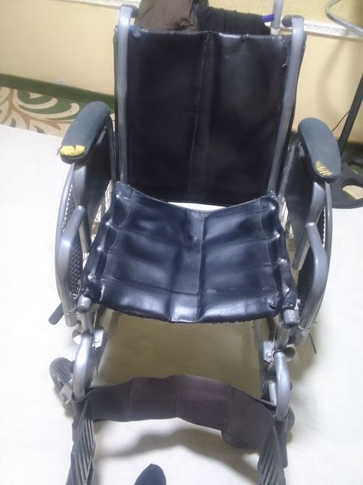 Инвалидная коляска