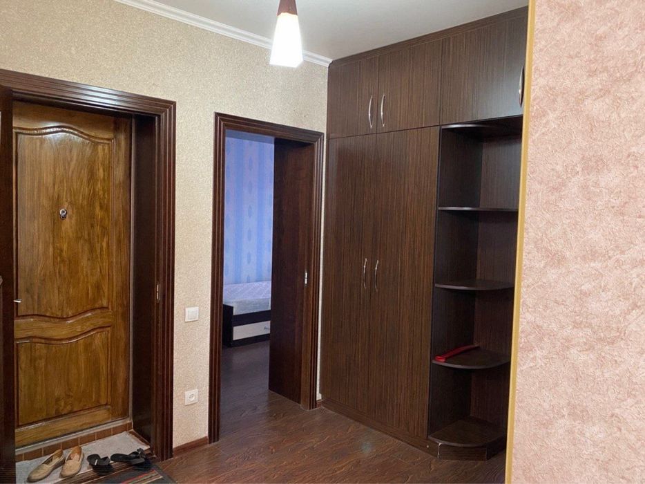 Продается своя 3-х комнатная квартира в Янгихаетском районе.