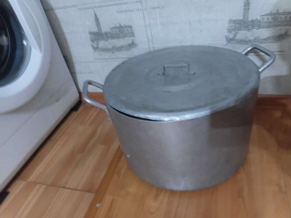 Казан для дома .