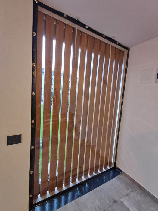 Inchidere terasa cu folie crystal transparent