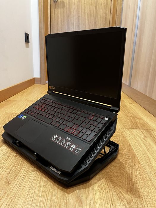 Acer nitro 5 използван лаптоп