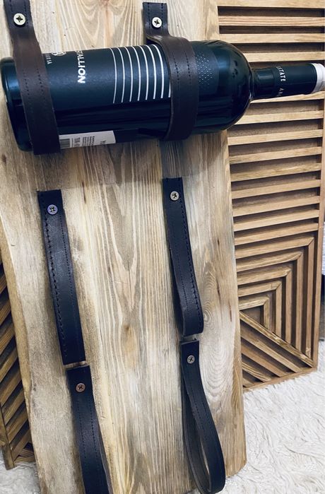 Елегантна стойка за 2–10 бутилки вино – кожа или премиум въже