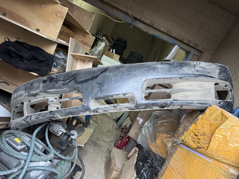 Субару бампер передний