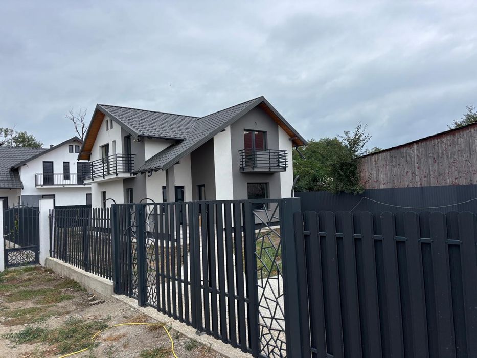 Vila de vanzare Bacau,strada Agudului nr 34