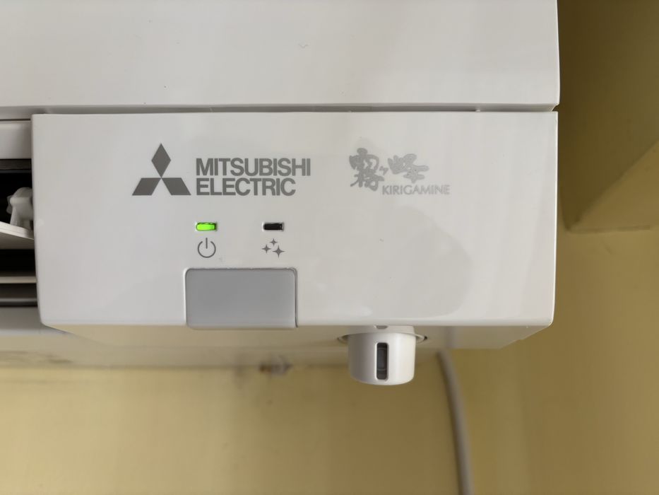 Климатик MITSUBISHI Electric  -2000лв.