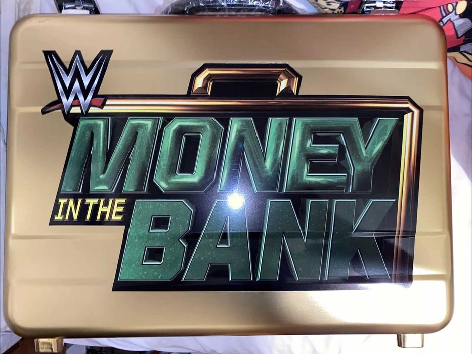 WWE Money In The Bank Briefcase куфар колекционерски Договорът куфарче