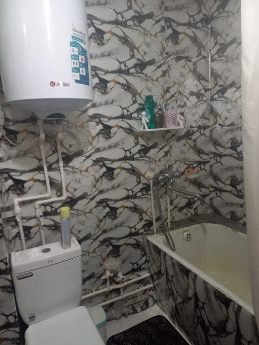 Chirchiq 2xona dom 1mk (oktabr) 3etaj 9kv