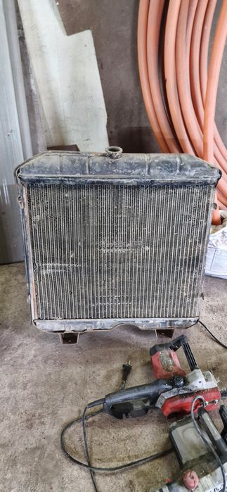 Радиатор газ 66 в хорош сост