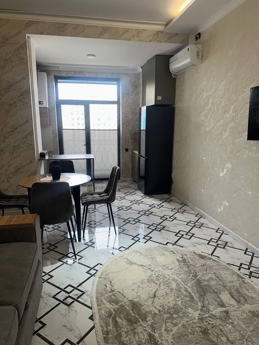 Продается 1 ком. квартира, 33м2+4м2. ЖК «Darkhan Residence».  Мирзо У.