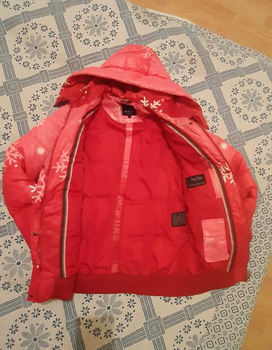 Продам зимние  куртки дешево