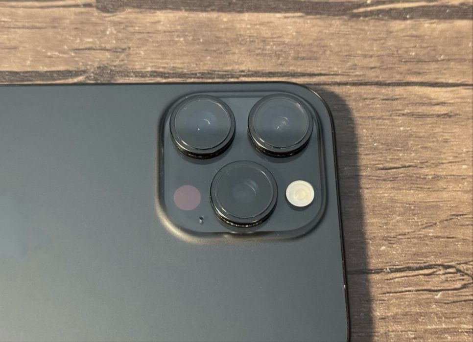 iphone 16 pro max black titanium