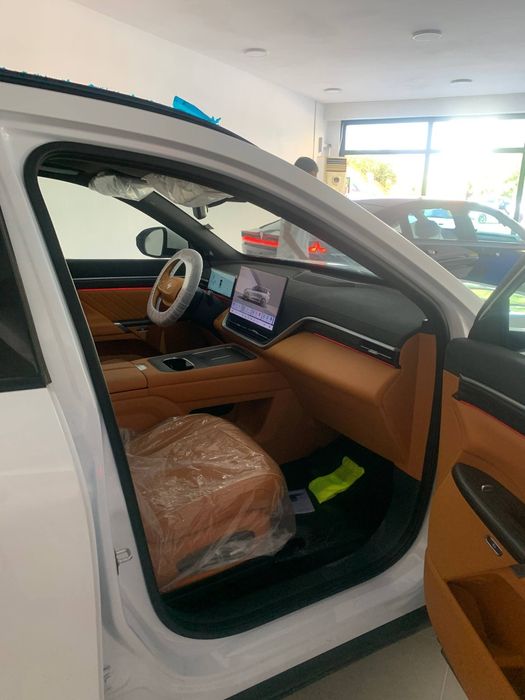 Dongfeng eπ 008 sotiladi
 0–100 km/s tezlanis