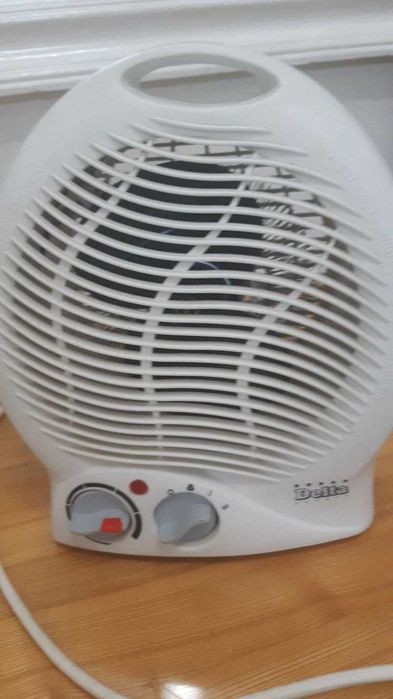 Обогреватель (вентилятор) DELTA