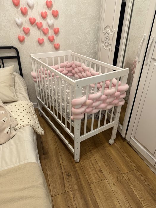 Кроватка tomix с матрасом