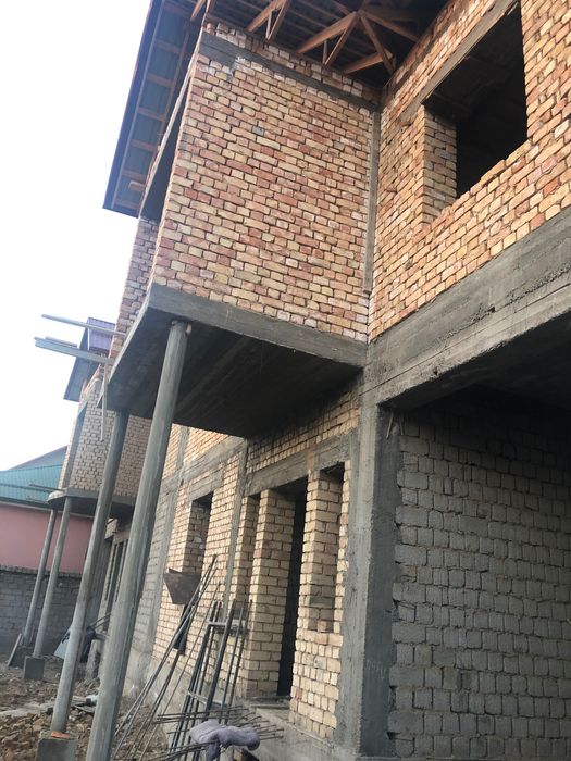 Учаска  2 каватли 6та хонали уй ( Ориентр ТМЗ )