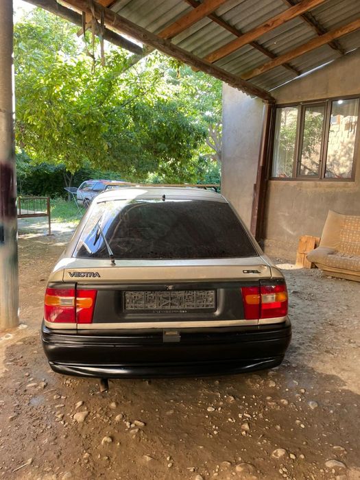 Продам Opel Vectra