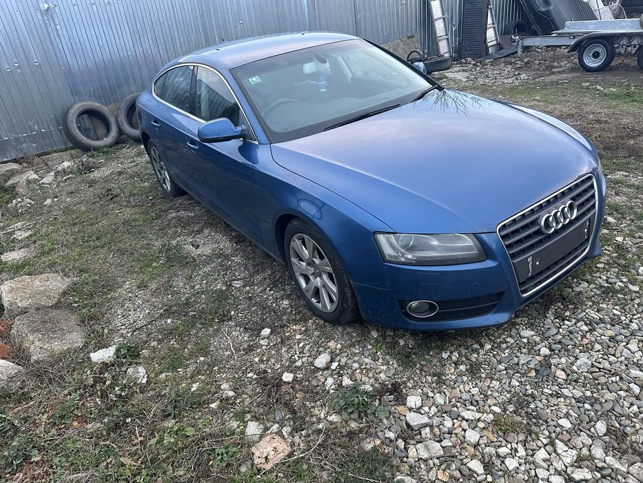 Dezmembrez Audi A 5 b 8 2,0 diesel