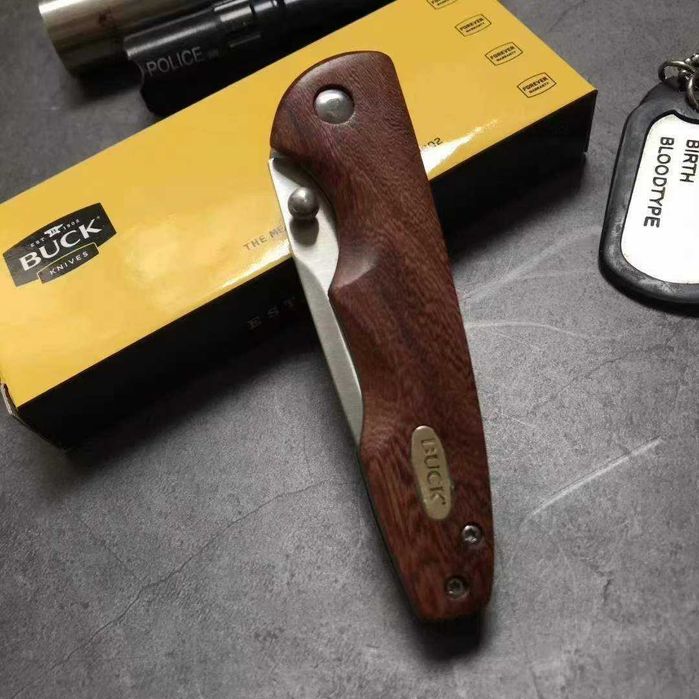 Cutit Briceag Buck, maner lemn de trandafir, cu blocare lamă - BK 269