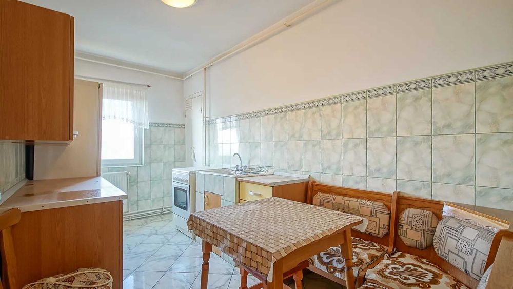 Apartament 3 camere de vanzare , Cartierul Magurii. Codlea