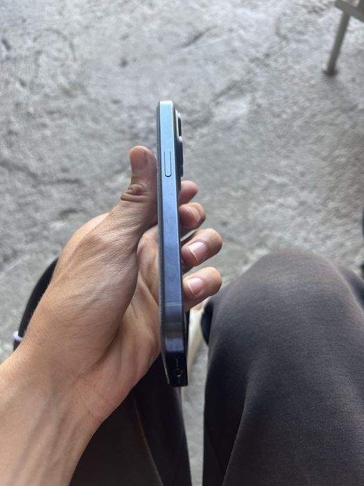 Срочно iphone 15 pro 256gb