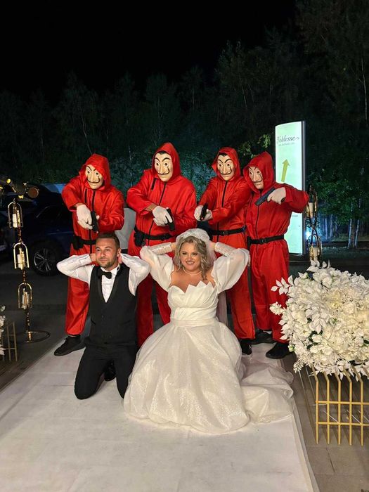 Casa de Papel / Squid Game / Alte Costume - Nunti / Botez / Petreceri / Evenimente Private