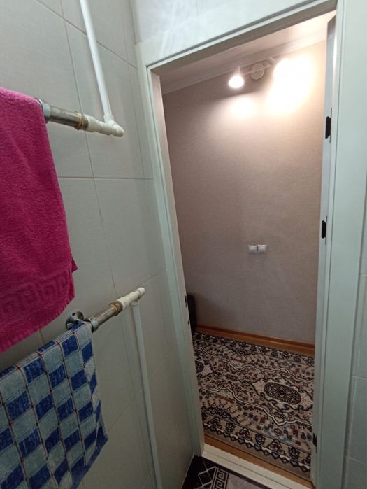 Продам 2 комнатную квартиру срочно