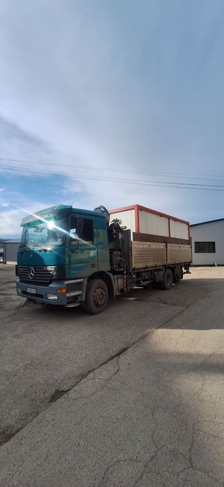 Транспортни услуги Камион с кран  и падащ борд щипа за инертни материали