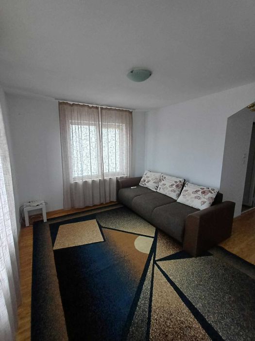 Apartment de inchiriat