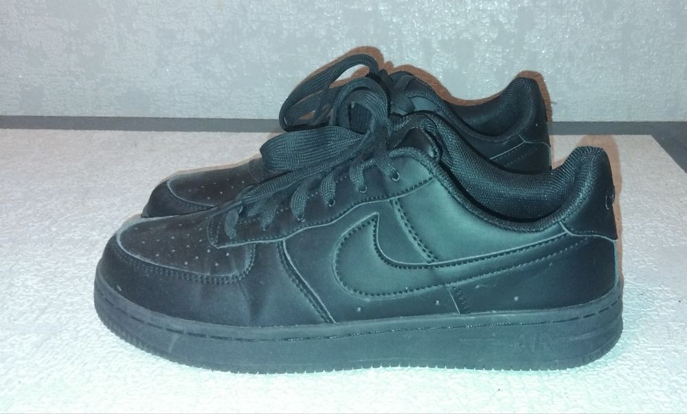 Nike air force 1 low black