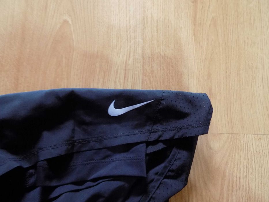 къси панталони nike шорти гащета екип спортни крос фитнес дамски оригинални XS