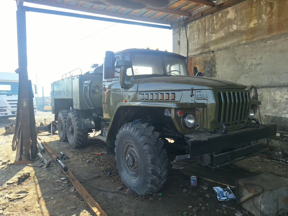 продам Урал 4320 топливозаправщик