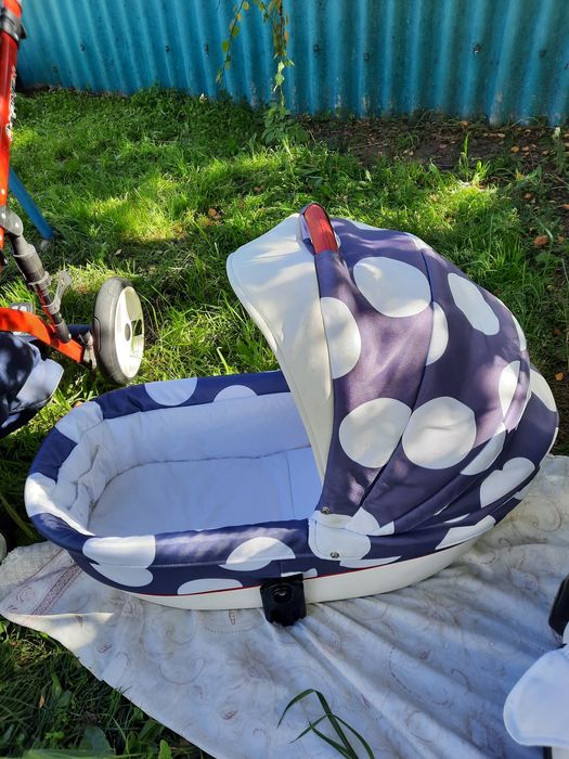 Продам коляску 3 в 1 фирма LONEX