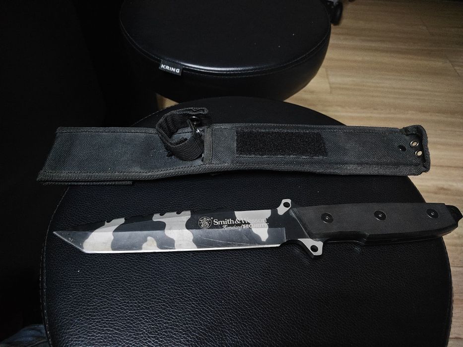 Cuțit smith and Wesson Homeland security