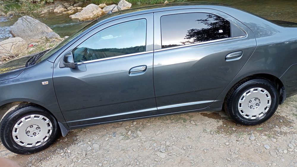 Chevrolet Cobalt 2019 — 10