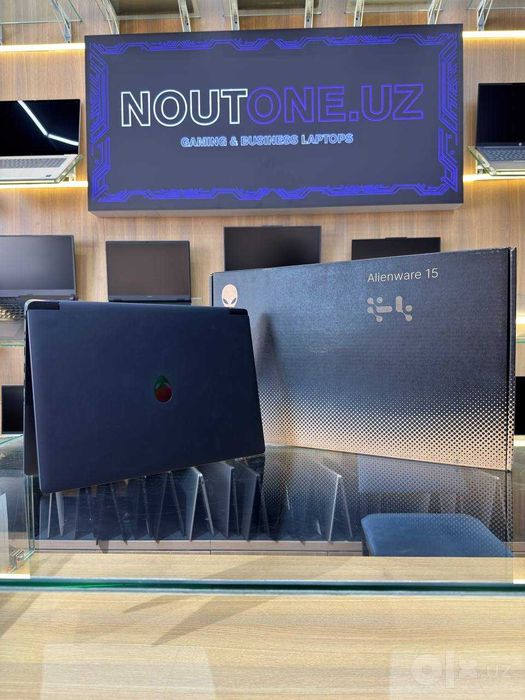 Noutbuk Dell Alienware 15  Ryzen 5 220 RTX4050 16/512GB 15.3 IPS 165hz