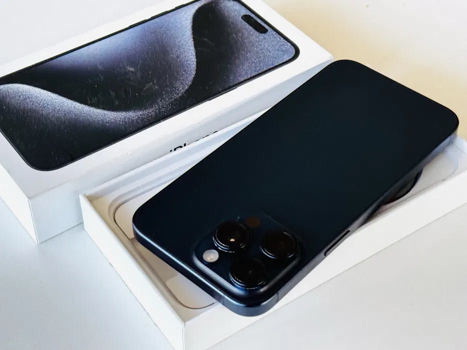 Iphone 15 Pro Max 256GB Blue Гаранция 6 месеца