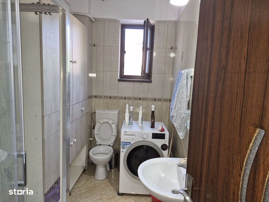 Apartament cu 3 camere openspace zona Nicolina Cug lângă bulevard