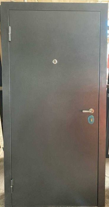 Входные металлические двери