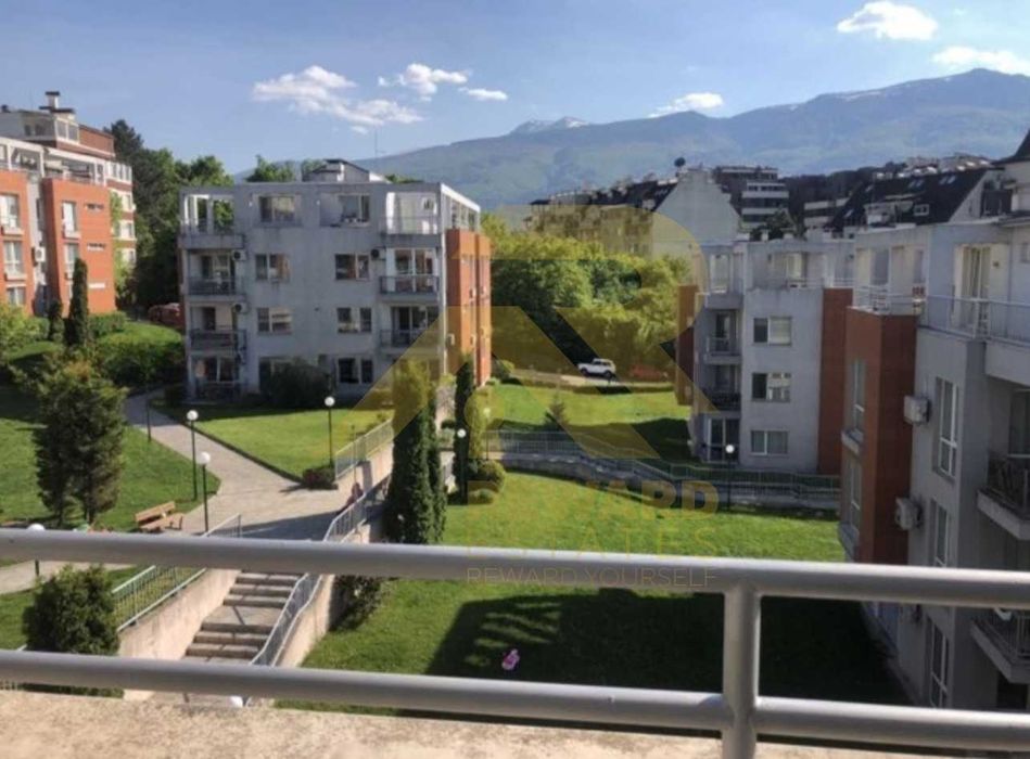 Продава се Двустаен апартамент в София, Витоша - 98 кв.м за 1735 €/кв.м - Снимка #3