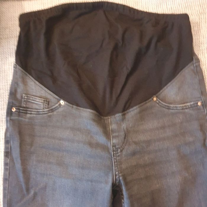 Pantaloni de gravide