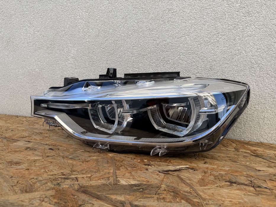 Far stanga BMW Seria3 F30 F31 LCI Facelift Full LED Original Europa