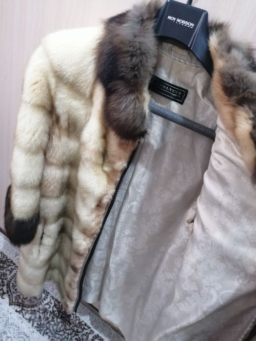 Продам норковую шубу