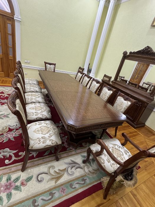 Mebel zal kamod stol stul